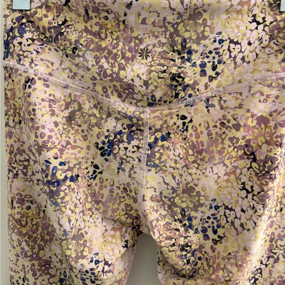 Athleta Elation Train Logo 7/8 Tight Size Large - Picture 6 of 13